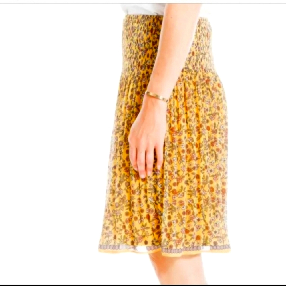 Max Studio Yellow floral printed skirt Women's size medium